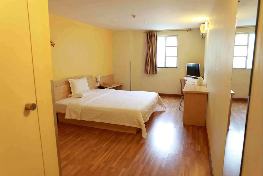 7Days Inn Xiamen Lotus Square Branch Jiangtouzhen Zimmer foto