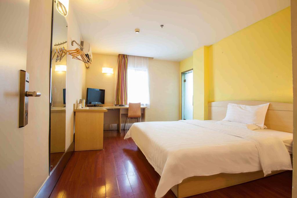 7Days Inn Xiamen Lotus Square Branch Jiangtouzhen Zimmer foto
